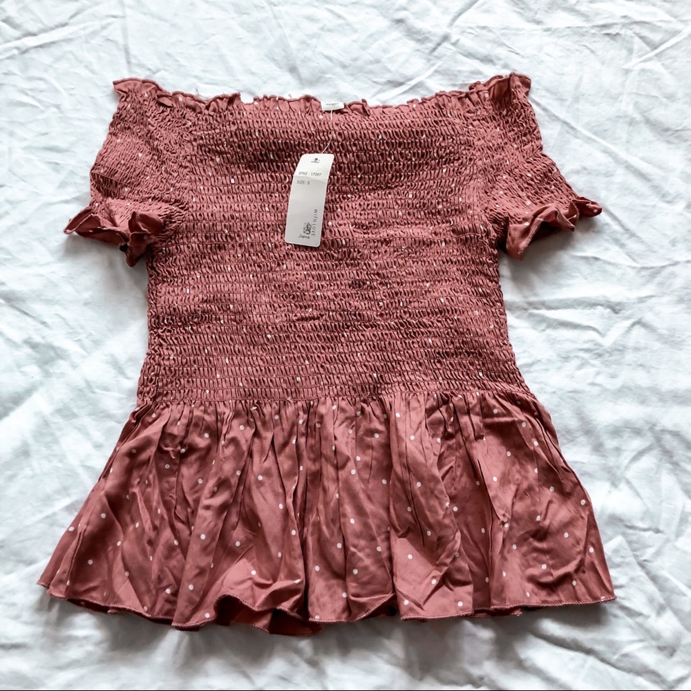 BNWT pink off the shoulder top!